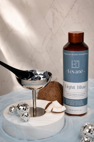 Progressive Keratin Straightening Light Blue | Cabello rubio y claro